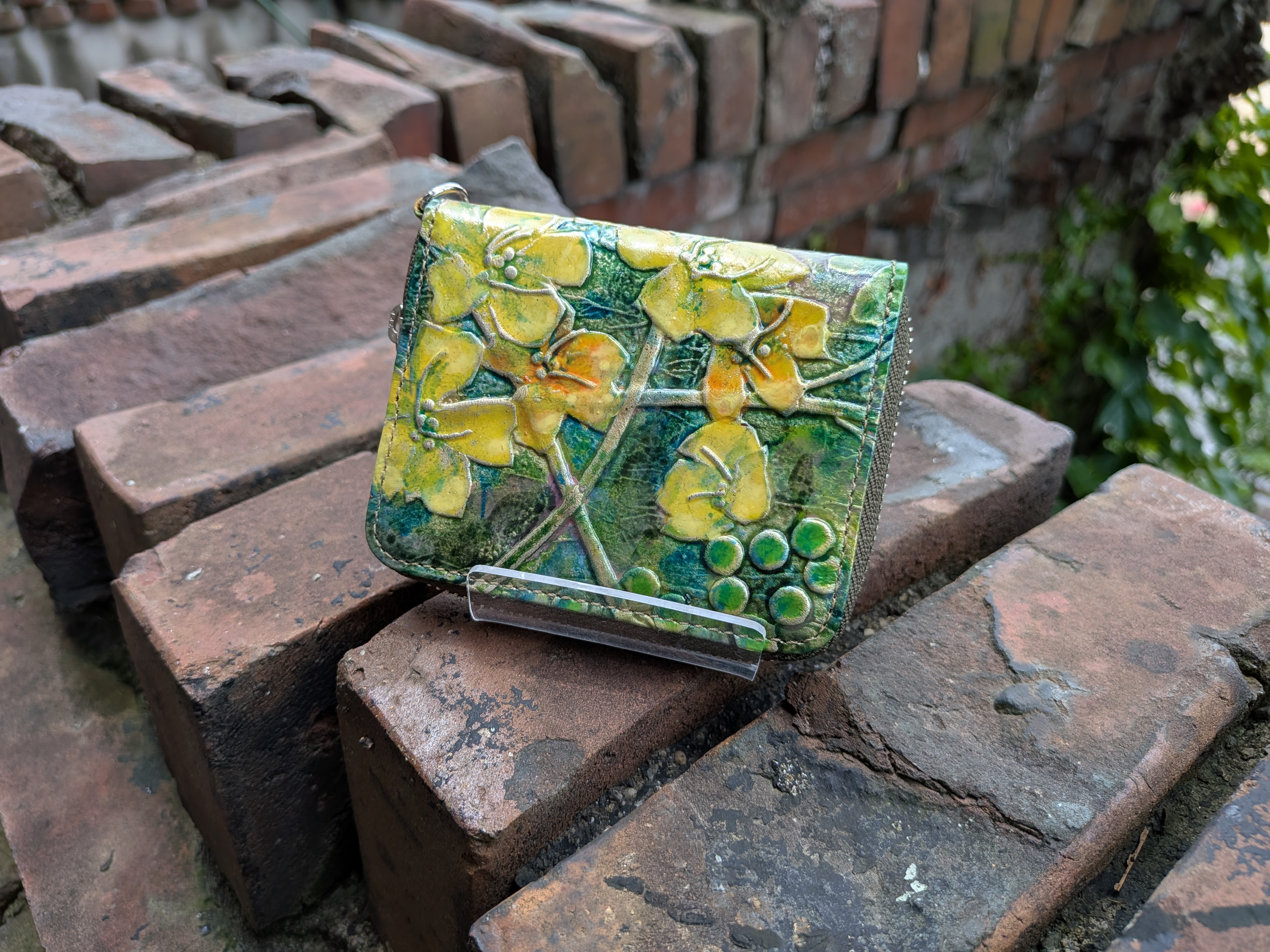 金唐革の作品 1